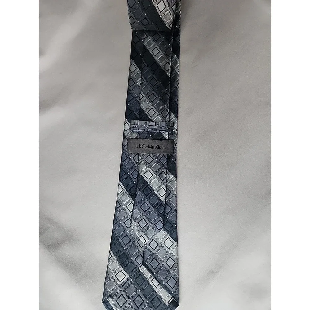 Calvin Klein 100% Silk Tie Gray And Black Checked Stripes. Timeless Piece.